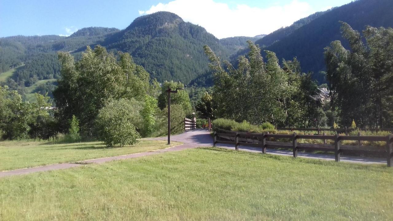 Appartement 24 Les Chalets Du Jardin Alpin La Salle-les-Alpes Buitenkant foto