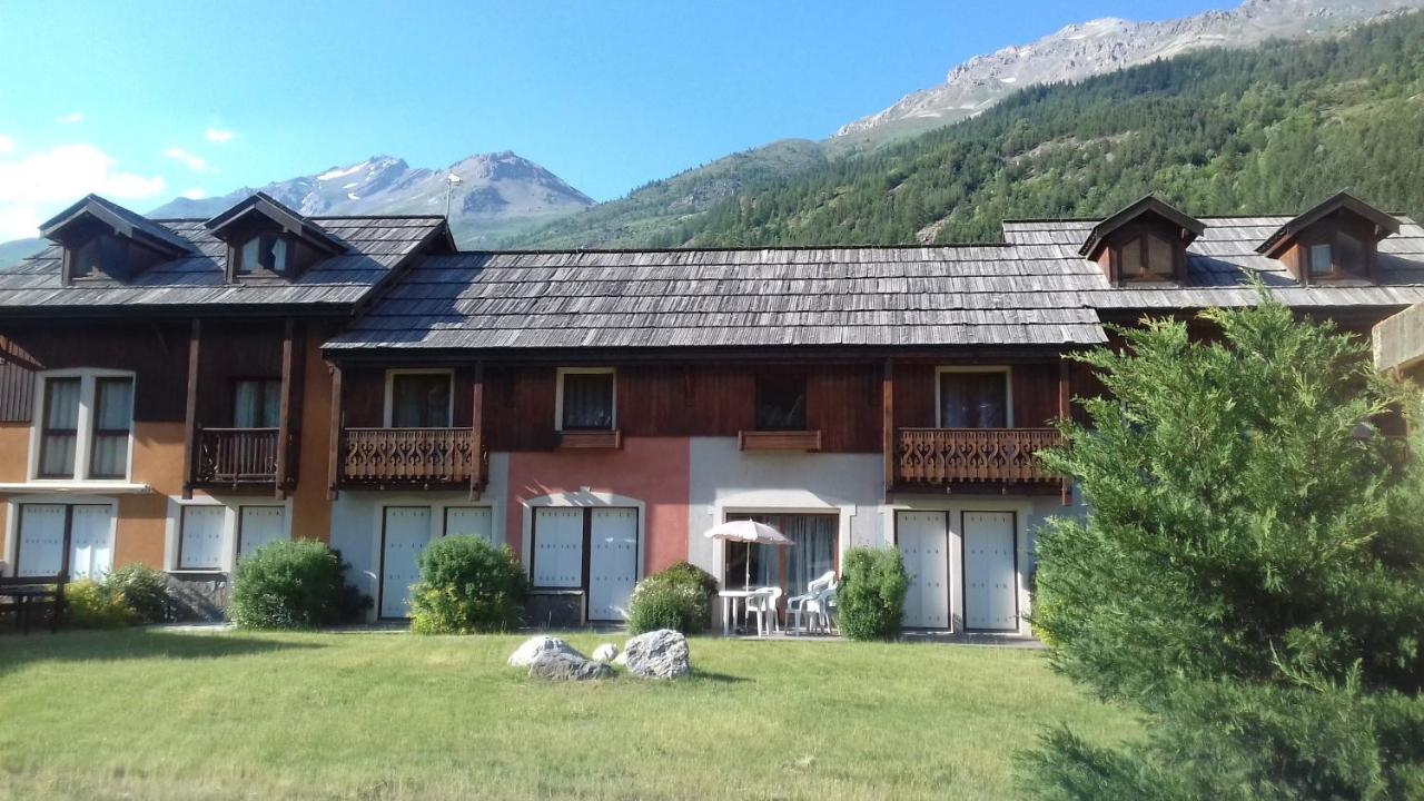 Appartement 24 Les Chalets Du Jardin Alpin La Salle-les-Alpes Buitenkant foto